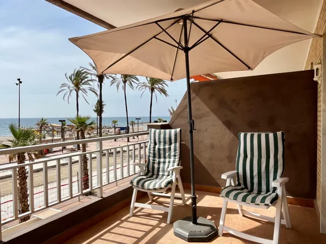 APARTAMENTO VACACIONAL, PRIMERA LÍNEA DE PLAYA VFT/MA/59241 / NRUA: ESFCTU0000290390001575010000000000000000VUT/MA/592416 — 3