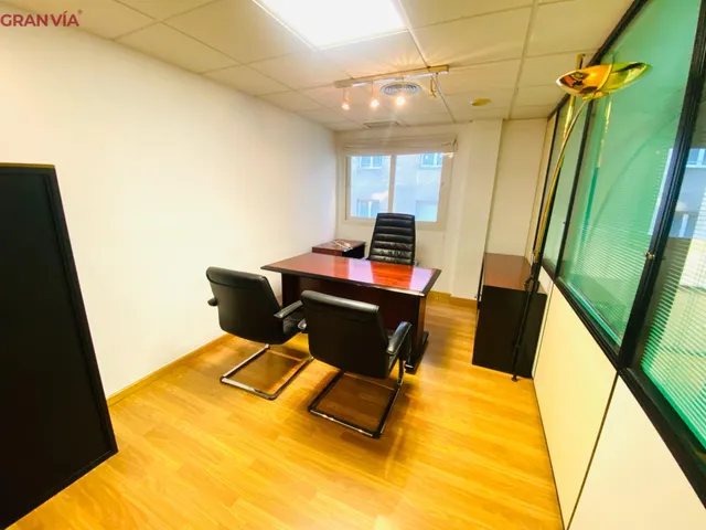 Oficina en venta en Logroño — 7