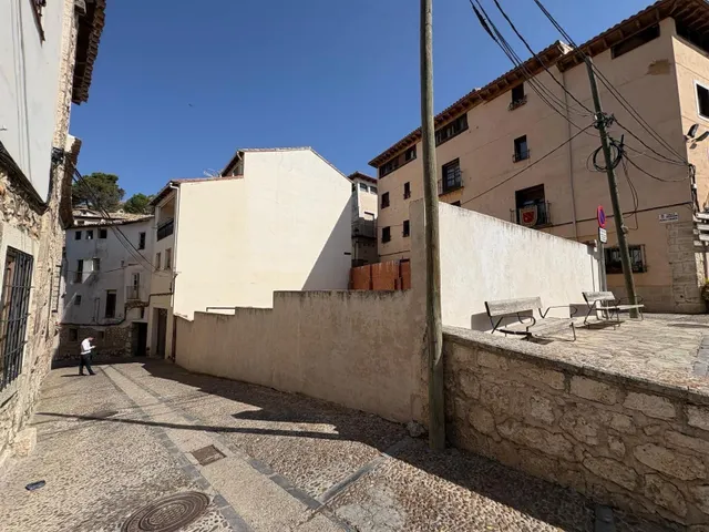 Solar urbano en Pastrana — 3