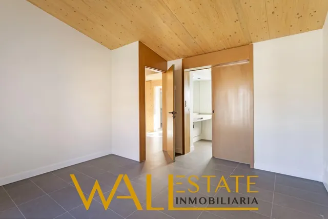 Conjunto de 3 viviendas adosadas independientes — 17