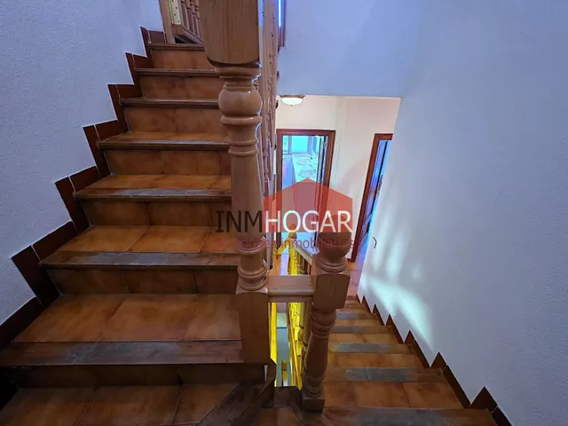 Exclusivo Chalet en Hervencias, Ávila - Un Oasis de Espacio y Tranquilidad — 42