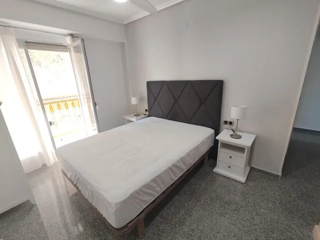 VIVIENDA CENTRICA — 12