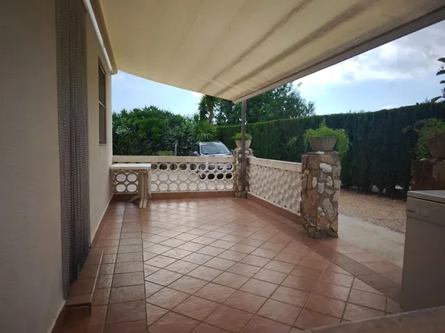 Finca rústica con casa y piscina - foto 3