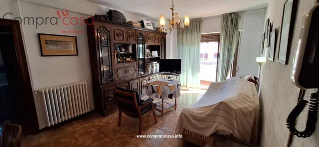 EXCLUSIVA. VENTA DE PISO CON ARRENDATARIOS. - foto 2