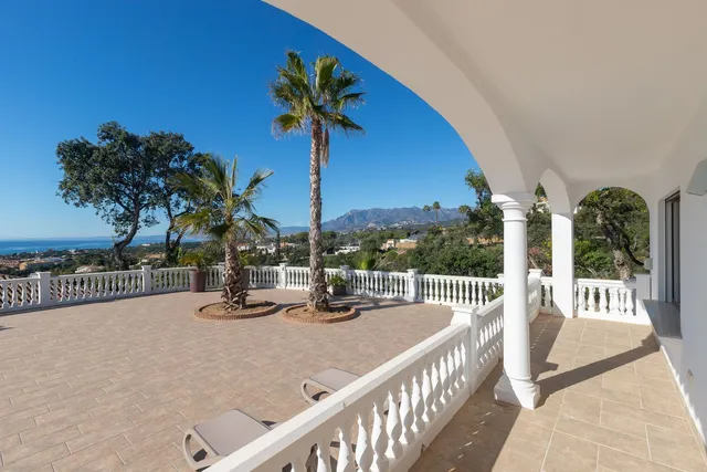 Chalet 3 habitaciones 384m² en venta - Marbella — 4