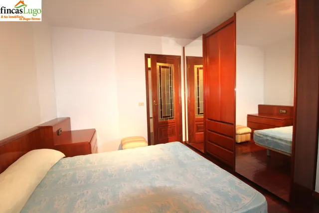 PISO DE 4 DORMITORIOS CERCA DEL CENTRO — 7