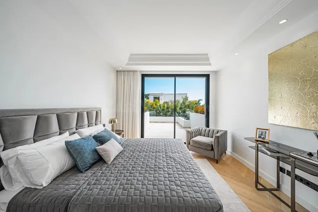 EXCLUSIVO RESIDENCIAL DE OBRA NUEVA EN LA COSTA DEL SOL — 6