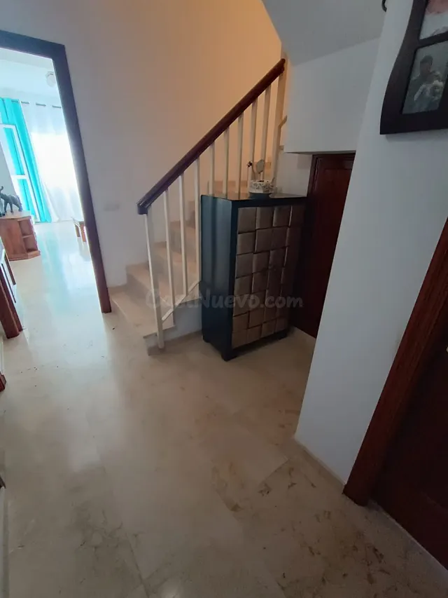 Se vende precioso adosado - foto 2