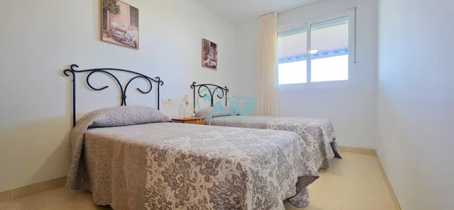 ALQUILER ANUAL 3 habitaciones RESIDENCIAL CLOMERAS — 27