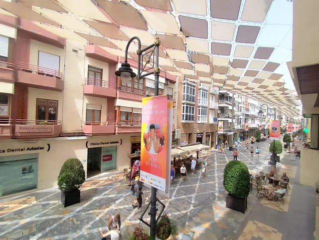 Se alquila piso en pleno centro, Amueblado – C/ del Carmen - foto 2