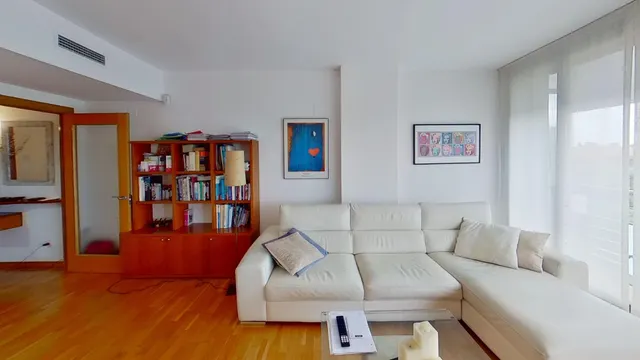 Piso en venta en Avenida del Mar — 17