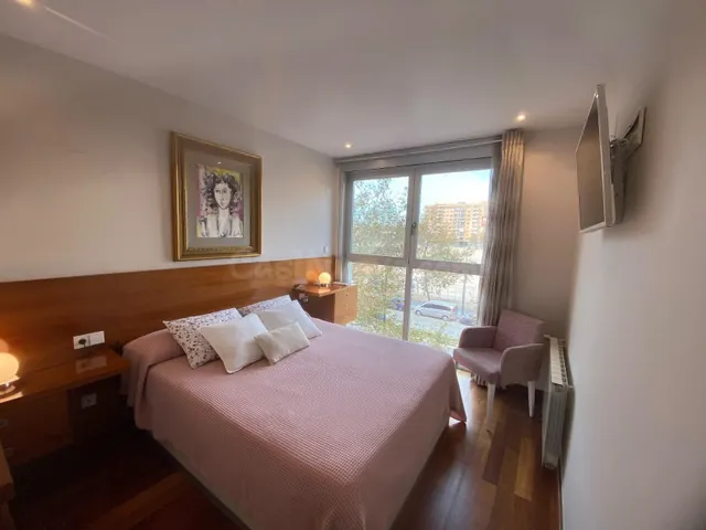 PARTICULAR VENDE | PISO CON GARAJE, TRASTERO Y PISCINA EN CUATRE CARRERES — 5
