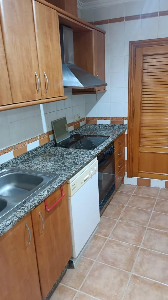 Casa en Lliria reformada, zona centro y cerca de la parada d - foto 2