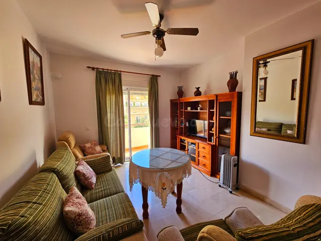 Coin: Se vende magnifico Piso con 3 dormitorios, trastero y  - foto 4