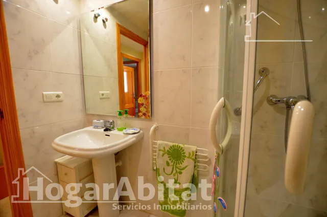 ¡PLAYA DE SAN JUAN! ÁTICO ALTO EN RESIDENCIAL CON PISCINA Y DOS TERRAZAS — 40