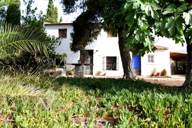 VENTA DE CHALET DE LUJO EN MONFORTE DEL CID — 33