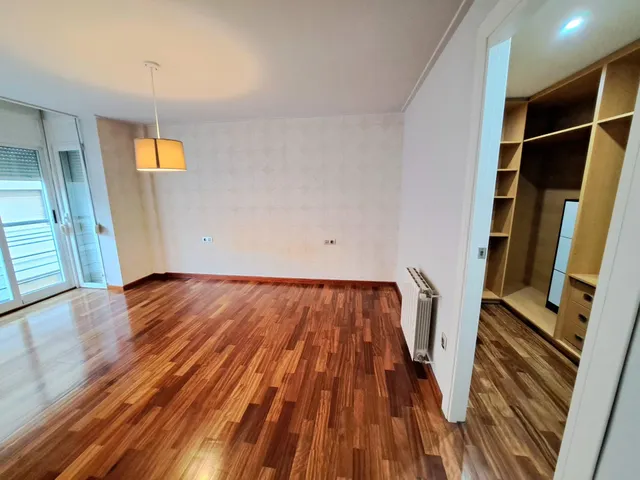 PISO EN AV SANTS PATRONS TODO REFORMADO DE 166M2 EN PLENO CENTRO DE ALZIRA — 22