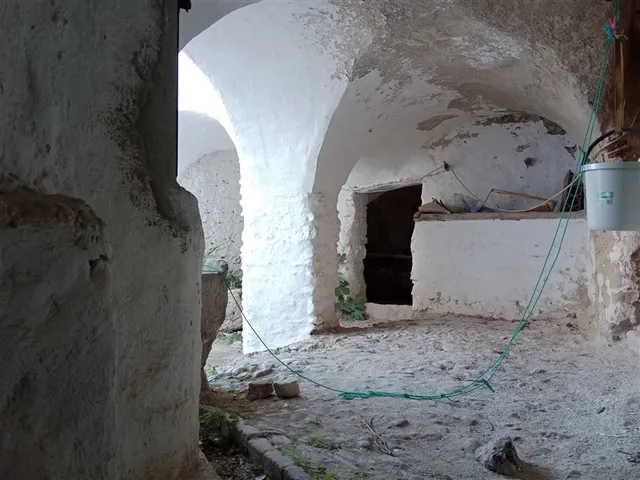 Casa de pueblo en Venta en Alpandeire Málaga — 12