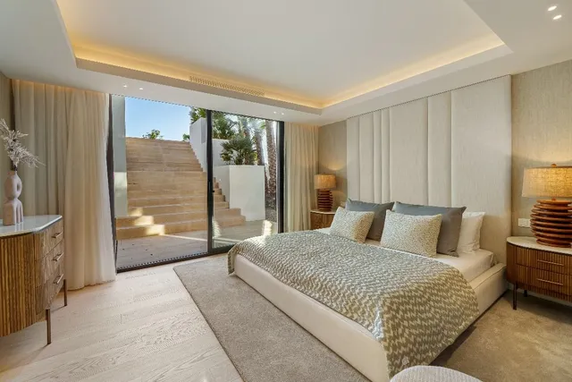 Villa 6 habitaciones 840m² en venta - Aloha — 34