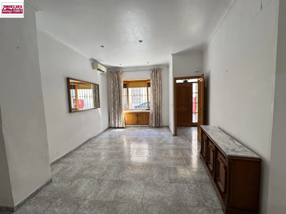 VENTA DE CASA CENTRICA EN SOLLANA (VALENCIA)