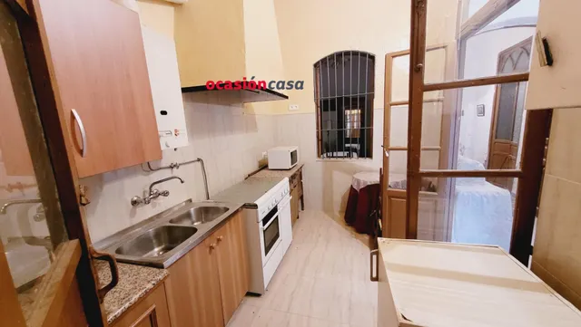 SE VENDE PLANTA BAJA CON COCHERA — 23