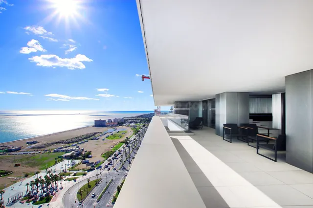 Ático 4 habitaciones 370m² en alquiler - El Cuartón - Heliom