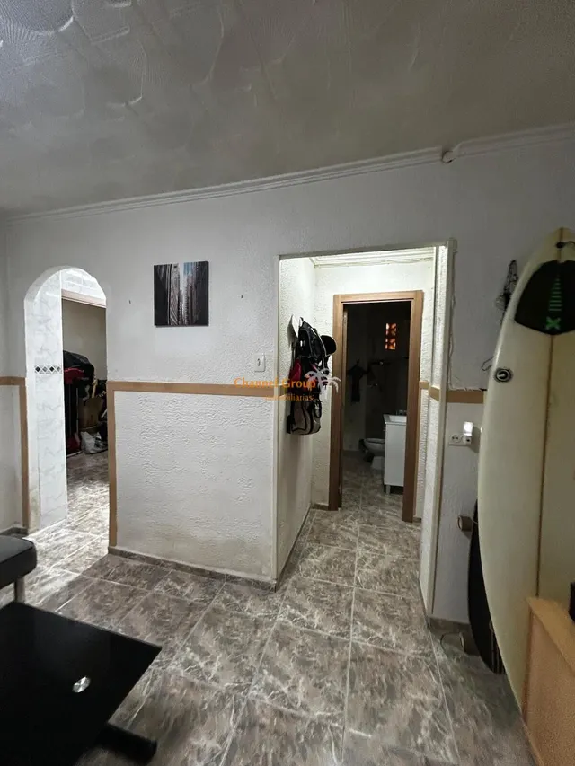 Se vende planta baja en zona la rata. — 12