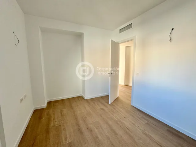 Ático de 2 dormitorios con 2 terrazas en el centro de Lorca — 23
