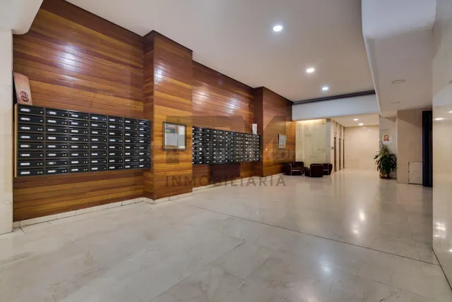 ESPECTACULAR PISO EN CALLE ORENSE - foto 4