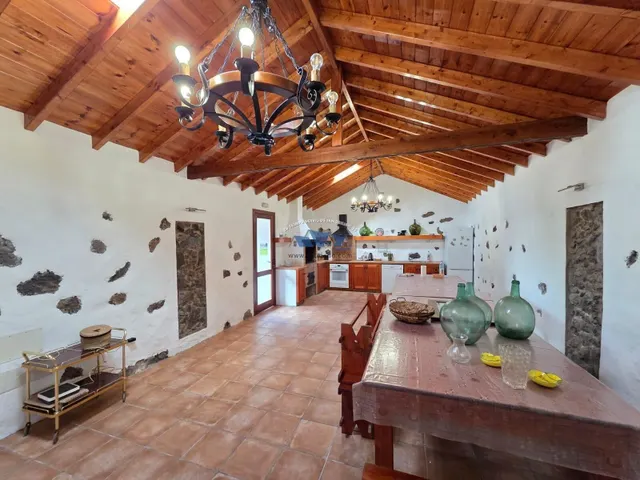 Casa típica canaria en venta — 23