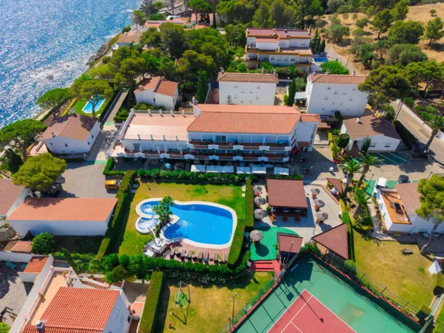 Complejo vacacional en venta en Llança - foto 3