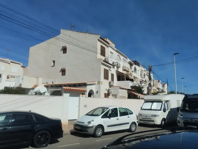 Chalet 4 hab. calas blancas — 34