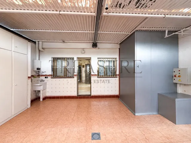 Chalet pareado reformado con garaje y cuatro dormitorios en Cabezo de Torres — 39