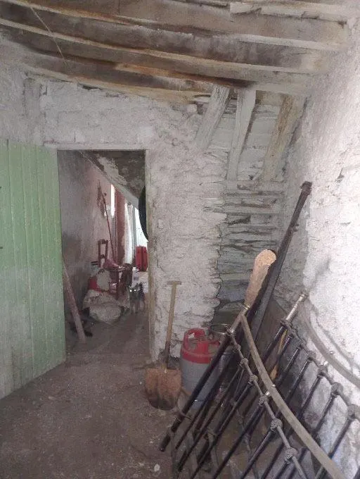 Se vende casa en la población de Lanteira (Granada) de 140 m2 construidos y con 2 plantas. — 17
