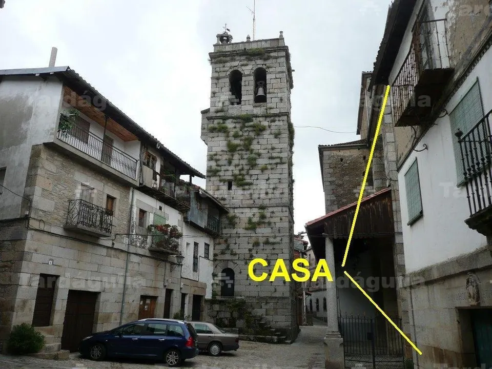 CASA EN MOGARRAZ