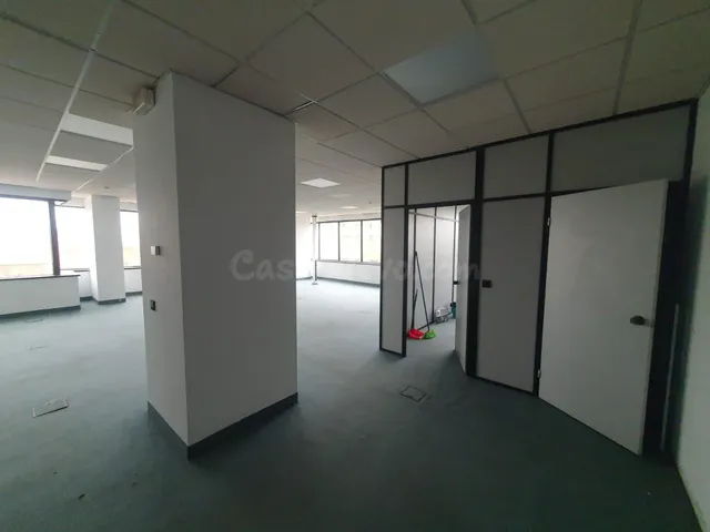 OFICINA DISPONIBLE EN EDIFICIO RENTASEVILLA - foto 5