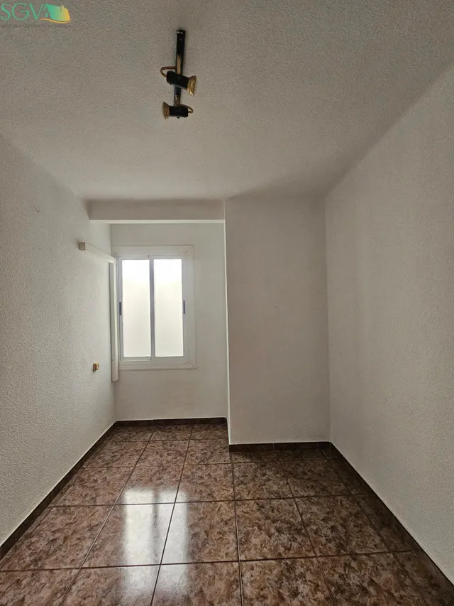 SE VENDE SEGUNDO PISO EN EL CENTRO DE NOVELDA - ALICANTE — 18