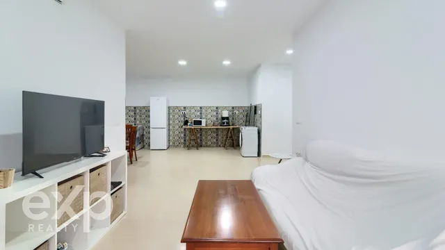 CASA EN ALGEMESI — 43