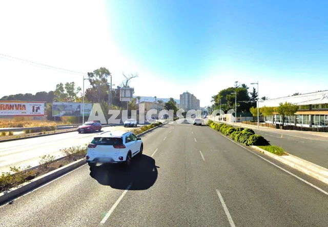 Terreno urbano en Av. Denia — 6