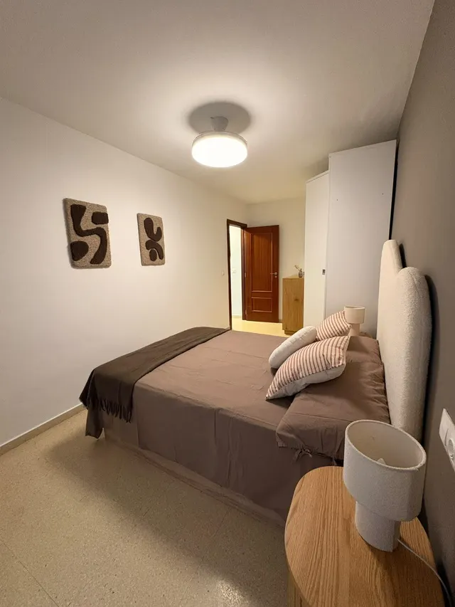 APARTAMENTO REFORMADO CON GARAJE — 17