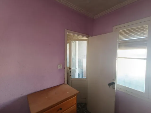 4º PISO EN ELDA SIN ASCENSOR CON REFORMA INTEGRAL INCLUIDA EN EL PRECIO – 3 habitaciones, BALCÓN Y COCINA AMERICANA — 8