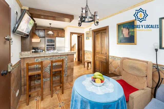 VIVIENDA PAREADA EN MONTELUZ — 23
