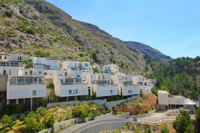 Villas en Altea con una ubicación priviliegiada y con vistas al mar — 3