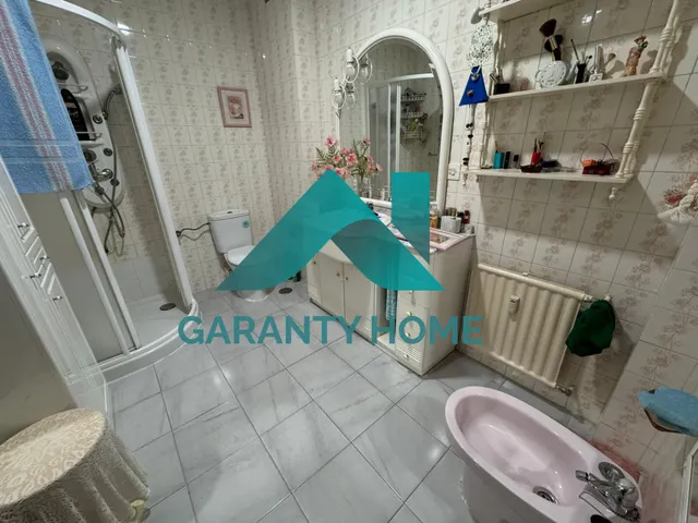 ¡PISO EN VENTA EN CÁNOVAS! AMPLIO Y CON GARAJE INCLUIDO ✨ — 26