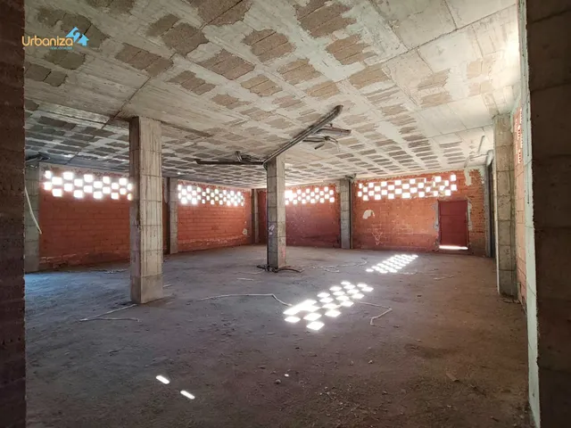 LOCAL DIAFANO CON AMPLIOS PATIOS IDEAL PARA CUALQUIER TIPO D - foto 3