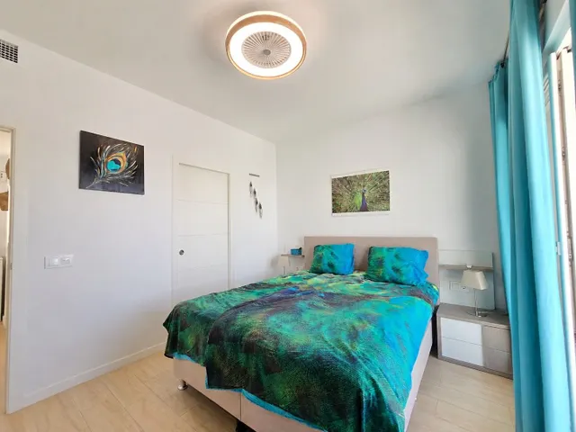 Villa 3 habitaciones 111m² en venta - Zona Pueblo — 28