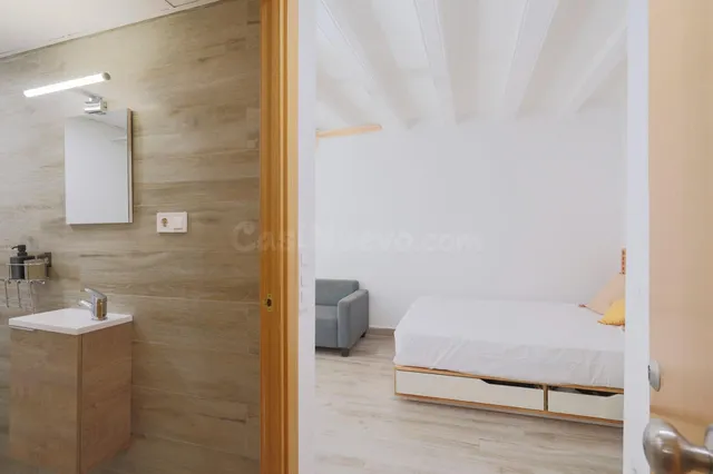 FANTASTICO INMUEBLE EN FINCA REHABILITADA CON ASCENSOR - foto 4