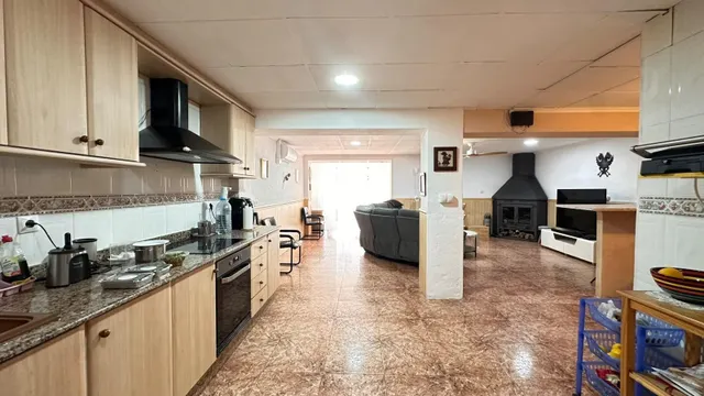 UNA CASA PARA VIVIRLA, DISFRUTARLA Y HACERLA TUYA EN BENIMODO — 15