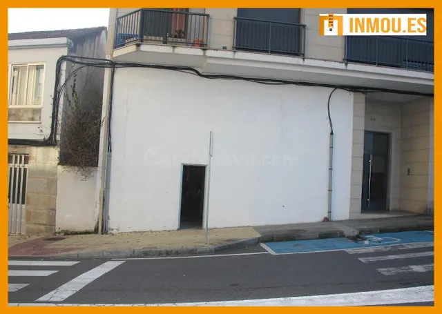 Se vende bajo en Celanova (para vivienda o local)
