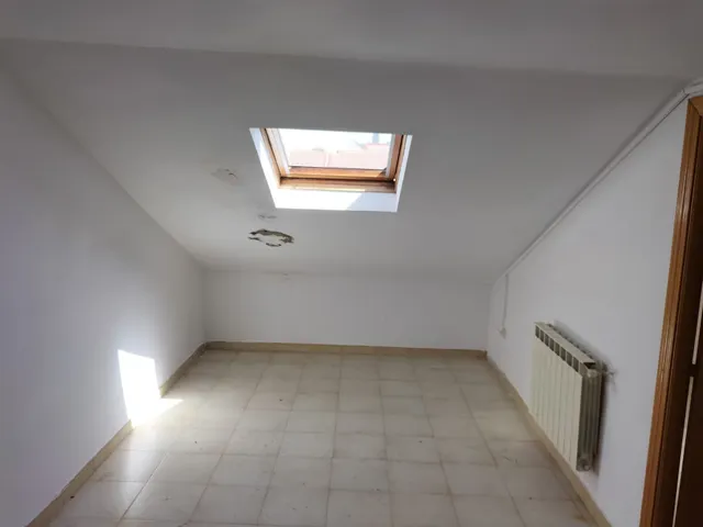 Se vende Chalet pareado en venta en Calle del Cercado Redondo, 8 — 43
